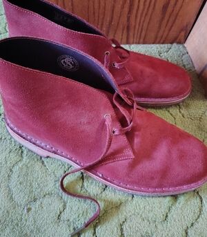 Clarks Men's Burgundy Suede Desert Boots